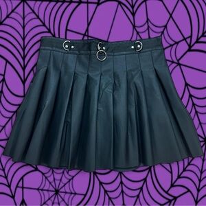 Current Mood O-Ring Detail Pleated Mini Skirt